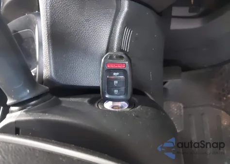 2019 Honda Civic Lx z USA, uszkodzony, nr VIN 19XFC2F69KE030603